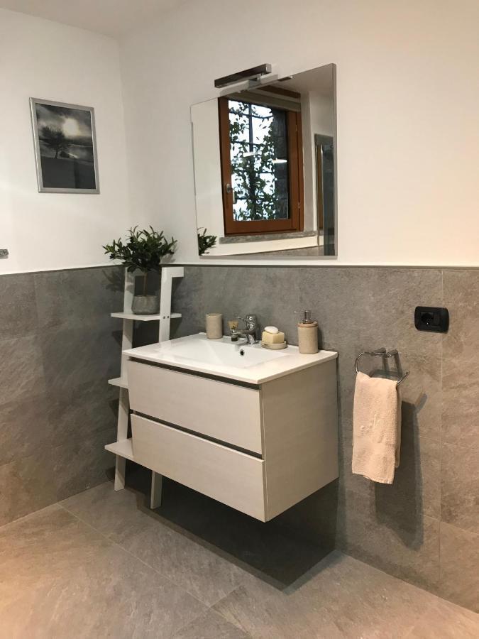 Armonie Del Lago - Lakeview Retreat With Private Garden, Pool & Jacuzzi Baveno Cameră foto